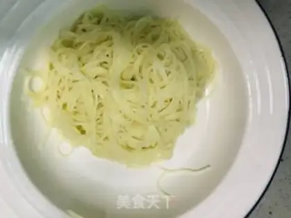 Make Spicy noodles step 4