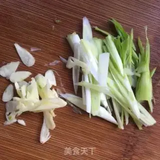 Make Spicy mackerel step 2