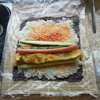 Make Family sushi step 3