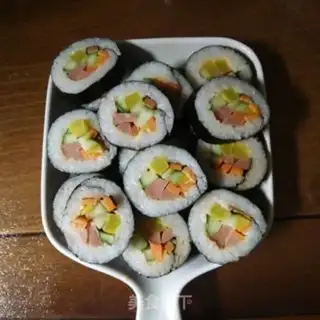 Make Family sushi step 9