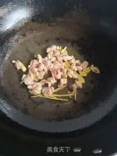 Make Chicken-legged rice step 1