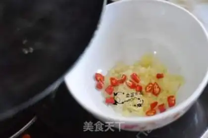 Make cucumber noodles step 2