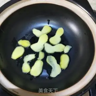 Make Monkey-head mushrooms and chicken grubs step 7