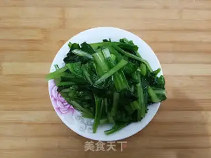 Make A little cabbage fan step 4