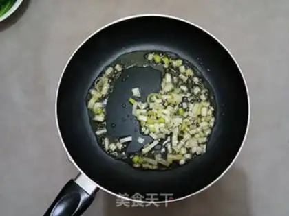 Make A little cabbage fan step 5