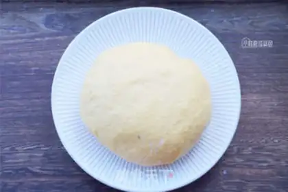 Make Waterless, oilless mini-bread step 2