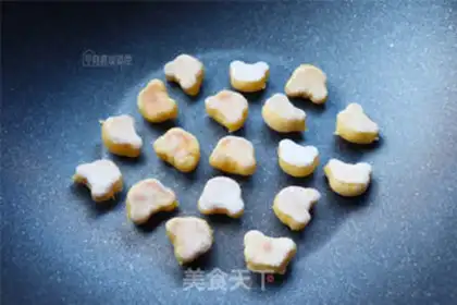 Make Waterless, oilless mini-bread step 6