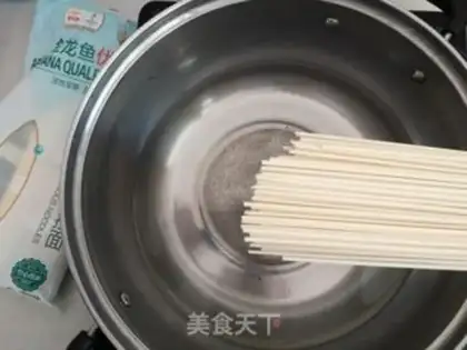 Make Spaghetti mushroom sauce step 3