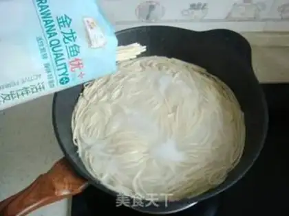 Make Oily noodles step 2