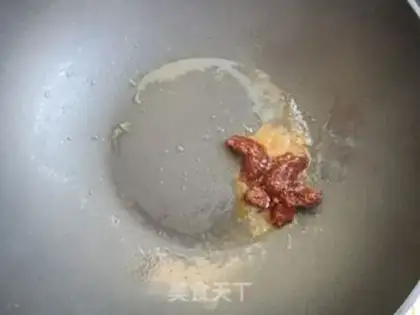 Make Spaghetti mushroom sauce step 5