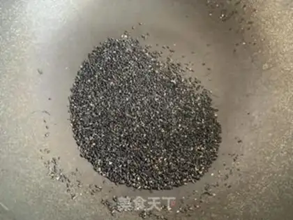 Make Black sesame cleavage step 1