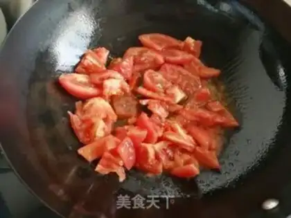 Make Tomato duck egg-skin soup step 4