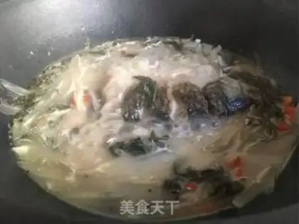 Make Squidfish radish soup step 10