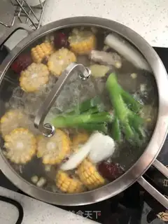 Make Corn steak soup step 1