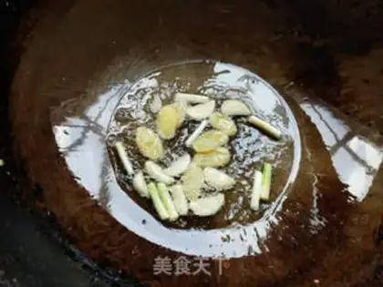 Make cucumber fried eggs step 4