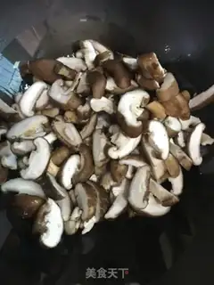 Make Scrambled mushrooms step 3