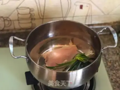 Make Spicy noodles step 1