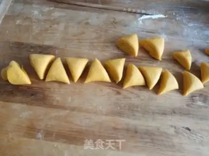 Make Pumpkin rolls step 9