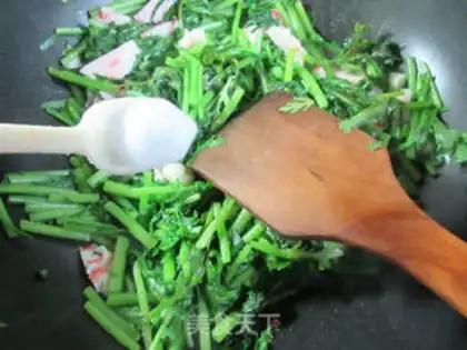 Make Shrimp-flavored chow step 4