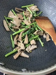 Make Garlic artichoke step 17