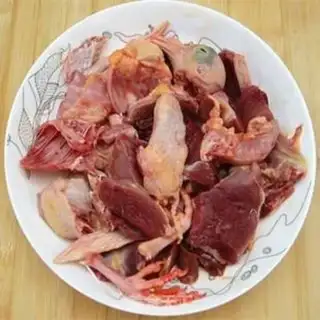 Make Carrot corn pigeon soup step 1