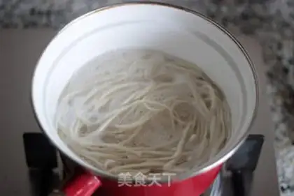 Make Shrimp noodle step 3