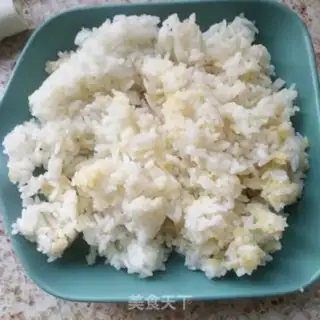 Make Egg fried rice step 0