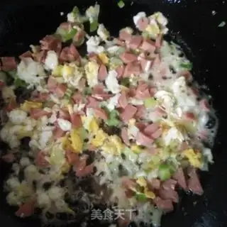 Make Egg fried rice step 3