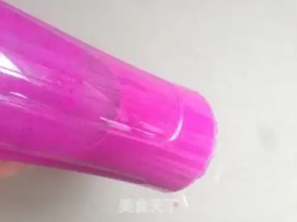 Make Banana dragon milkshake step 3