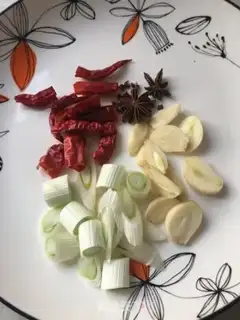 Make Spicy lobster tail step 1