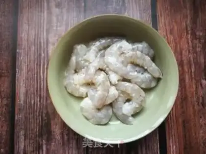 Make White shrimp step 1