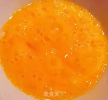 Make Tomato eggs, fried cake step 5