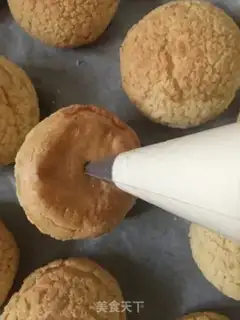 Make Cream cream puff step 12