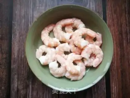 Make White shrimp step 9