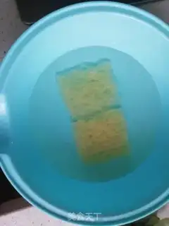 Make Three-fried rice lines step 1