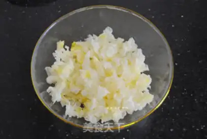 Make The silver spoon of the rice round step 1
