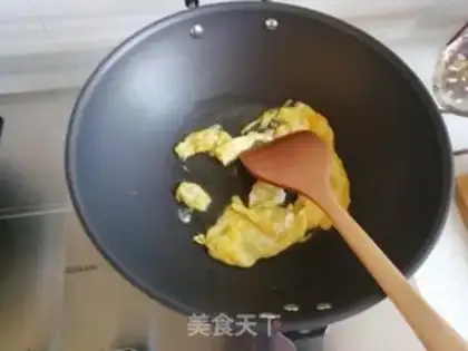 Make Three-fried rice lines step 5