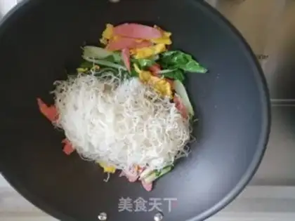 Make Three-fried rice lines step 7