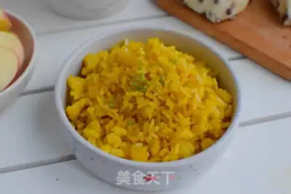 Make Gold egg fried rice step 5