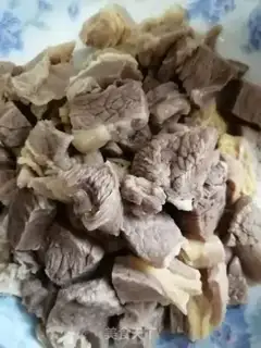 Make Cow radish soup step 0