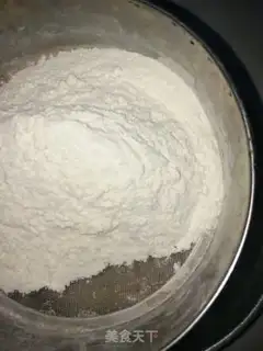 Make Old full eggcake step 2