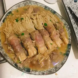Make Golden mushroom roll step 2