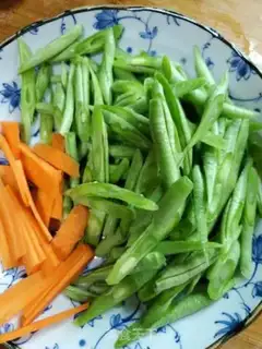 Make Four seasons of bean beef step 2