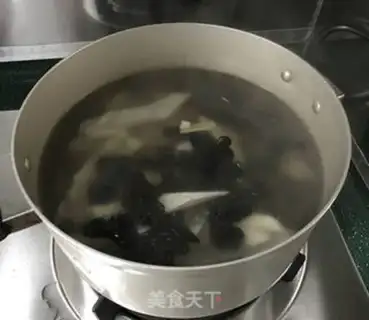 Make Pork-wire soup step 8