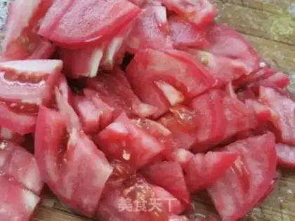 Make Nutrient tomato chips step 1