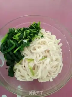Make Noodle with sesame sauce step 3