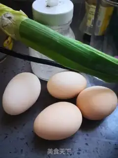 Make radish fried eggs step 0