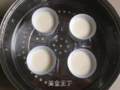 Make Cracker eggs step 5