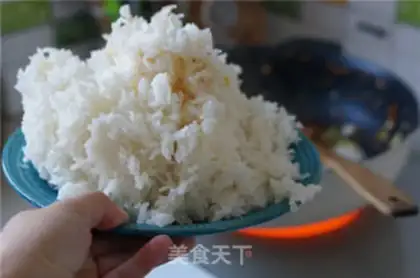 Make Shrimp squid fried rice step 5