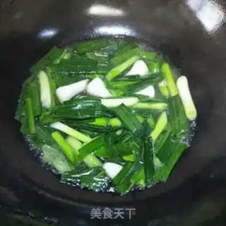 Make Garlic sprouts and flowers step 8